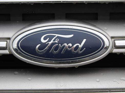 Used 2018 Ford Escape SEL w/ Canadian Touring Package AWD/4WD image 39