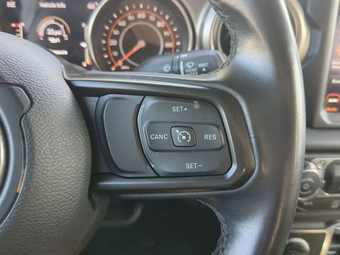 Used 2021 Jeep Wrangler Unlimited Sport image 21