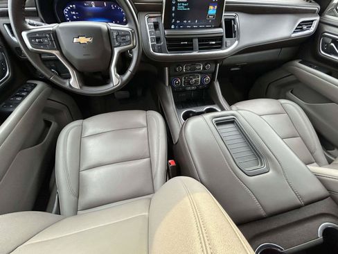 Used 2024 Chevrolet Tahoe LT RWD image 16