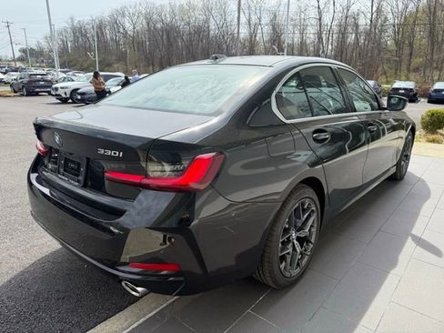 Used 2025 BMW 330i xDrive Sedan w/ Convenience Package image 7
