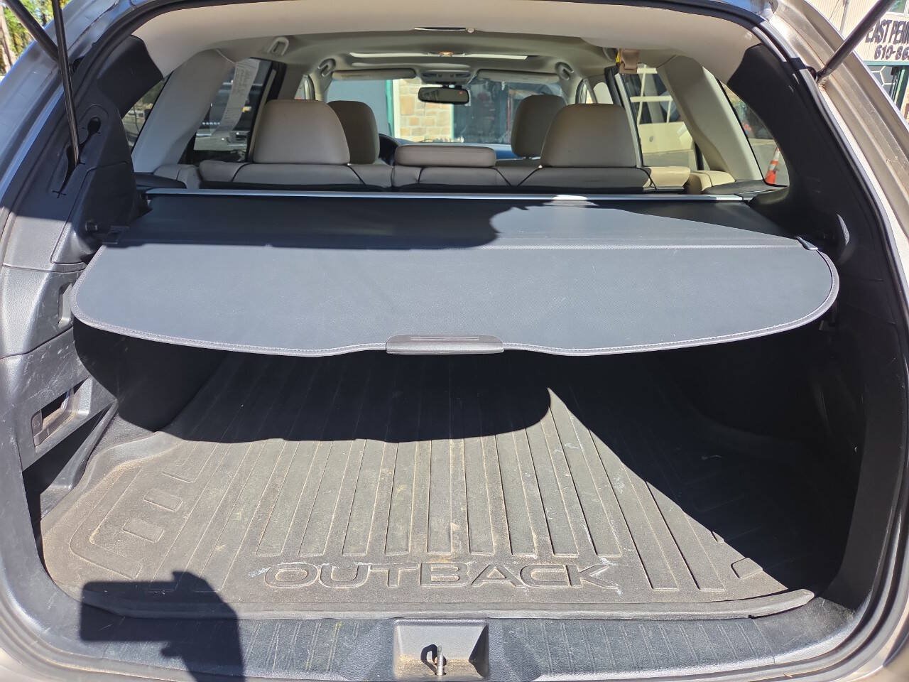 Used 2015 Subaru Outback 2.5i Limited AWD/4WD image 21