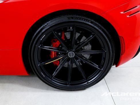 Used 2021 Ferrari SF90 Stradale AWD/4WD image 28