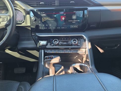 Used 2023 GMC Sierra 1500 Denali w/ Denali Reserve Package image 14