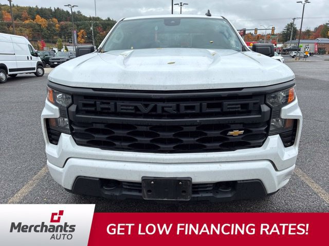 Used 2022 Chevrolet Silverado 1500 Custom AWD/4WD image 2