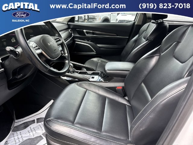 Used 2025 Kia Telluride S FWD image 19