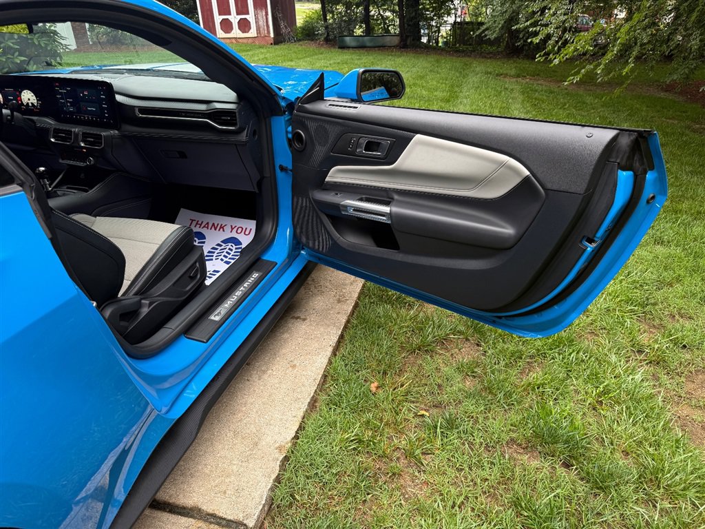 Used 2024 Ford Mustang GT Premium RWD image 55