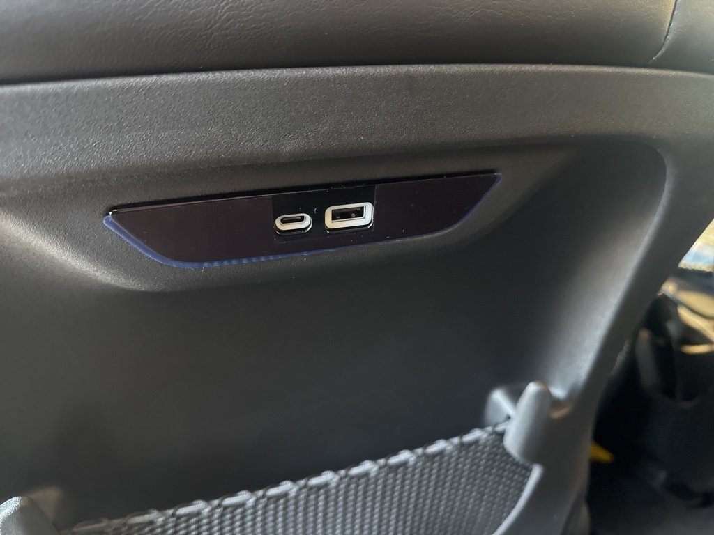 New 2026 Chrysler Pacifica Select FWD image 41