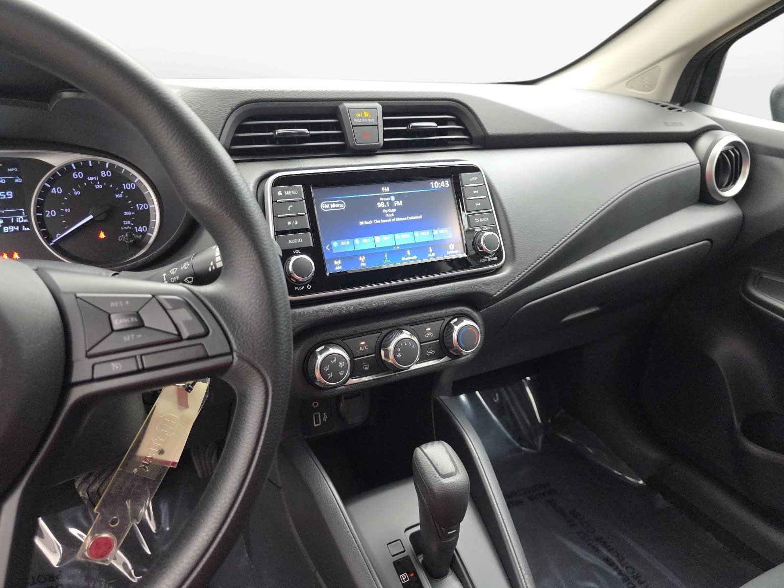 Used 2025 Nissan Versa S w/ Trunk Package FWD image 17