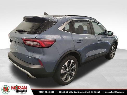 Used 2025 Ford Escape Platinum AWD/4WD image 4