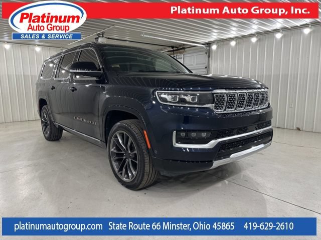 Used 2023 Jeep Grand Wagoneer L Series III w/ Rear Seat Video Group 1 AWD/4WD image 7