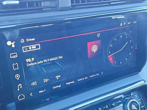 Used 2022 GMC Sierra 1500 AT4 w/ AT4 Preferred Package image 18