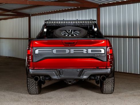 Used 2019 Ford F150 Raptor w/ Equipment Group 802A Luxury AWD/4WD image 5