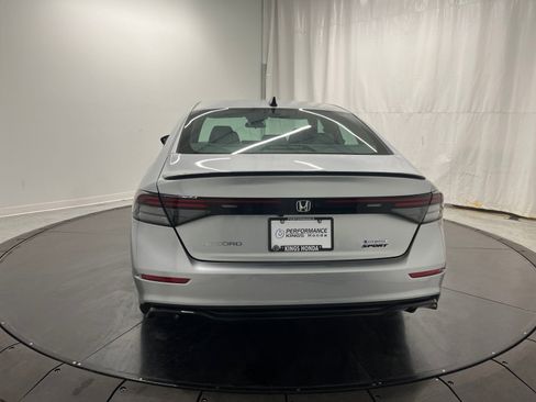 Used 2025 Honda Accord Sport image 27