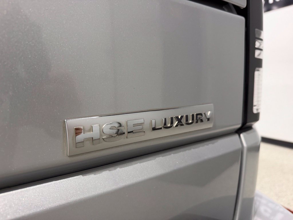 Used 2016 Land Rover LR4 HSE LUX AWD/4WD image 21