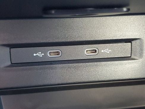 New 2026 Volkswagen Taos SE FWD image 25