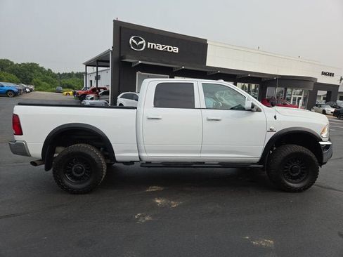 Used 2018 RAM 2500 Tradesman w/ Chrome Appearance Group AWD/4WD image 6