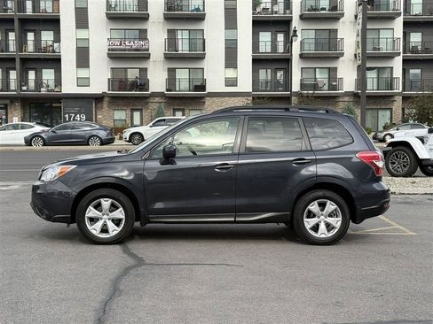 Used 2014 Subaru Forester 2.5i Premium AWD/4WD image 4