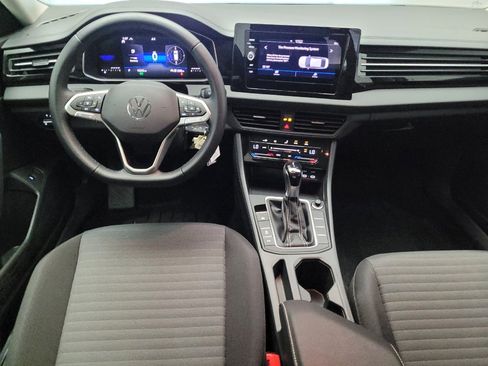 Used 2025 Volkswagen Jetta S image 22