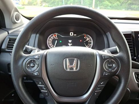 Certified 2023 Honda Ridgeline Sport image 21