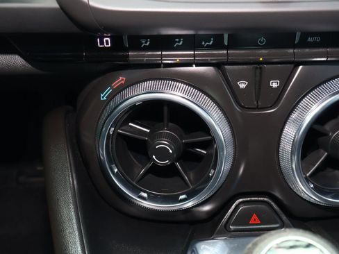 Used 2019 Chevrolet Camaro SS image 28