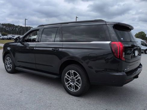 New 2025 Ford Expedition Max Active image 6