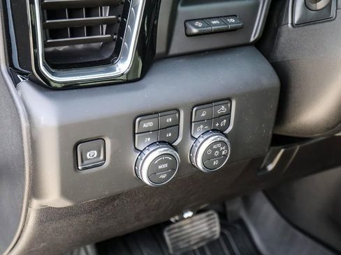 New 2026 GMC Sierra 3500 Denali w/ Denali Reserve Package image 31