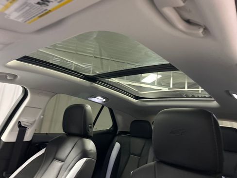 New 2026 Buick Envision Sport Touring image 21