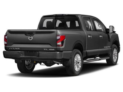 Used 2021 Nissan Titan SL w/ Moonroof Package image 2
