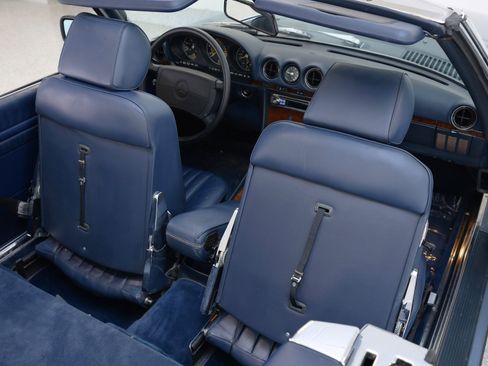 Used 1987 Mercedes-Benz 560 SL 560 SL image 30