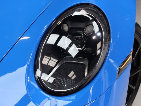 Used 2022 Porsche 911 Carrera image 25