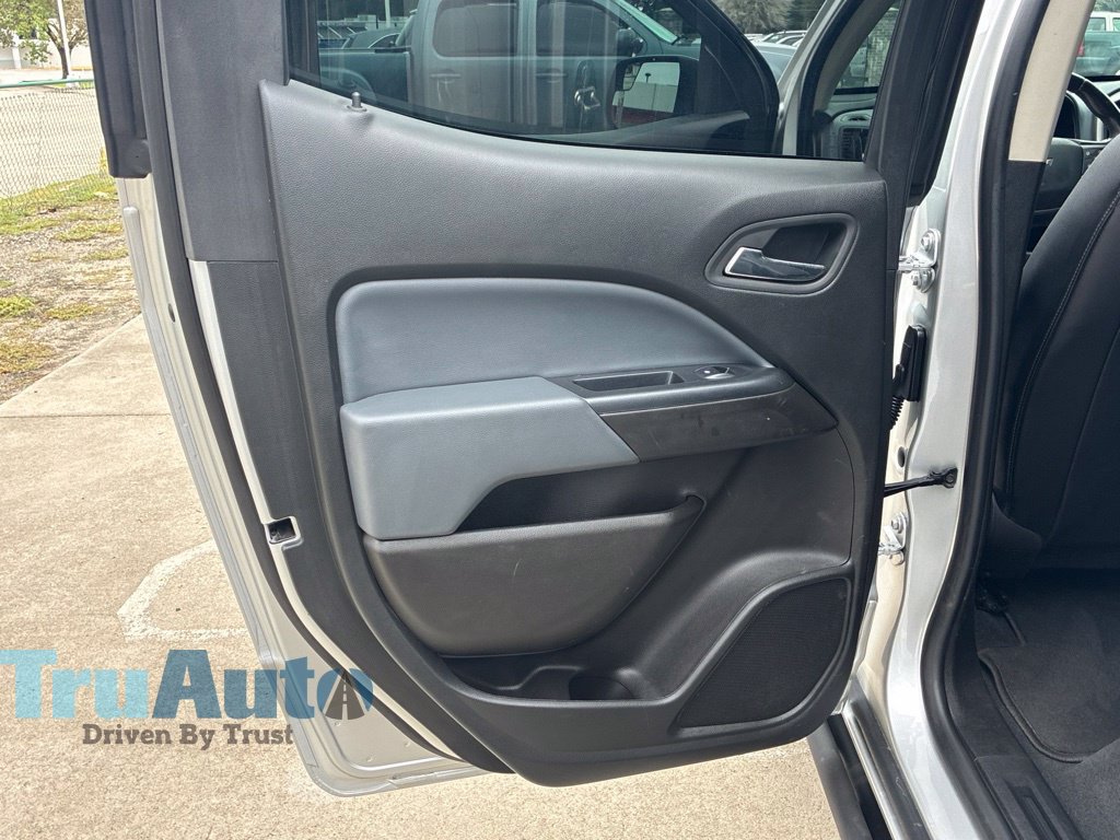 Used 2020 Chevrolet Colorado Z71 AWD/4WD image 37