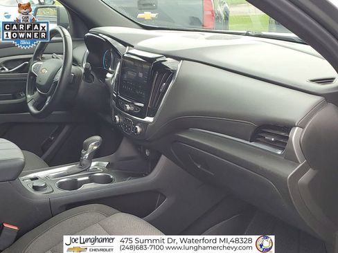 Certified 2023 Chevrolet Traverse LT w/ LPO, Floor Liner Package AWD/4WD image 29