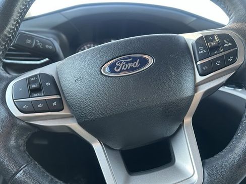 Used 2023 Ford Explorer XLT w/ Equipment Group 202A image 20