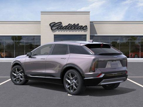 New 2026 Cadillac Optiq Luxury 2 image 3