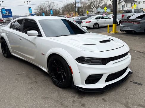 Used 2019 Dodge Charger Scat Pack image 7
