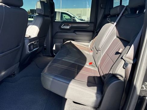 Certified 2024 Chevrolet Silverado 2500 High Country w/ Technology Package image 24