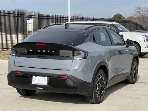 New 2026 Nissan Leaf Platinum+ image 4