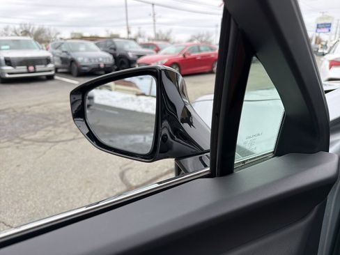 Used 2023 Lexus UX 250h AWD w/ Premium Package image 14