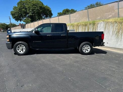 Used 2015 Chevrolet Silverado 1500 W/T image 2