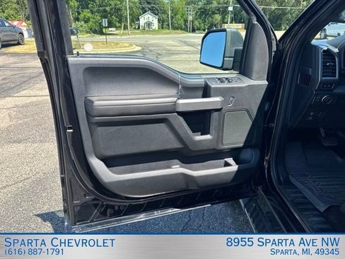 Used 2018 Ford F150 XLT w/ Equipment Group 302A Luxury AWD/4WD image 12