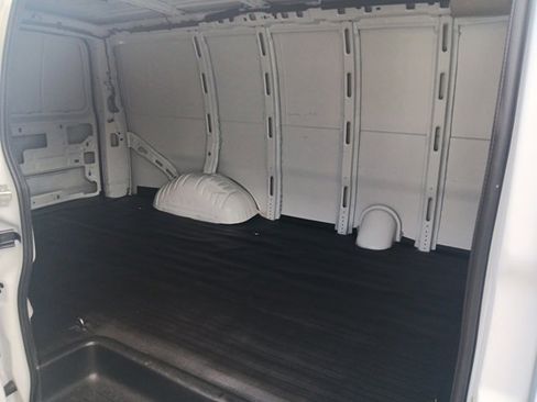 Used 2023 Chevrolet Express 2500 Work Van 3D Cargo Van w/ Driver Convenience Package image 9