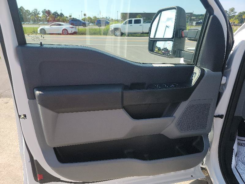 Used 2023 Ford F250 XL w/ XL Driver Assist Package RWD image 9