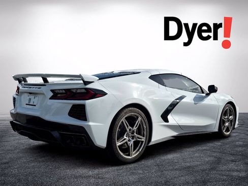 Used 2025 Chevrolet Corvette Stingray Coupe w/ Z51 Performance Package RWD image 3