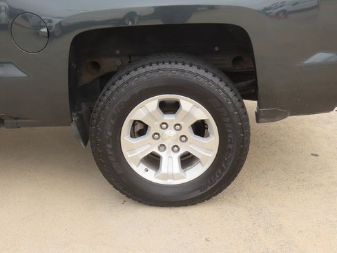 Used 2017 Chevrolet Silverado 1500 LT w/ All Star Edition AWD/4WD image 17