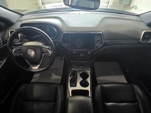 Used 2021 Jeep Grand Cherokee Limited w/ Premium Lighting Group image 30