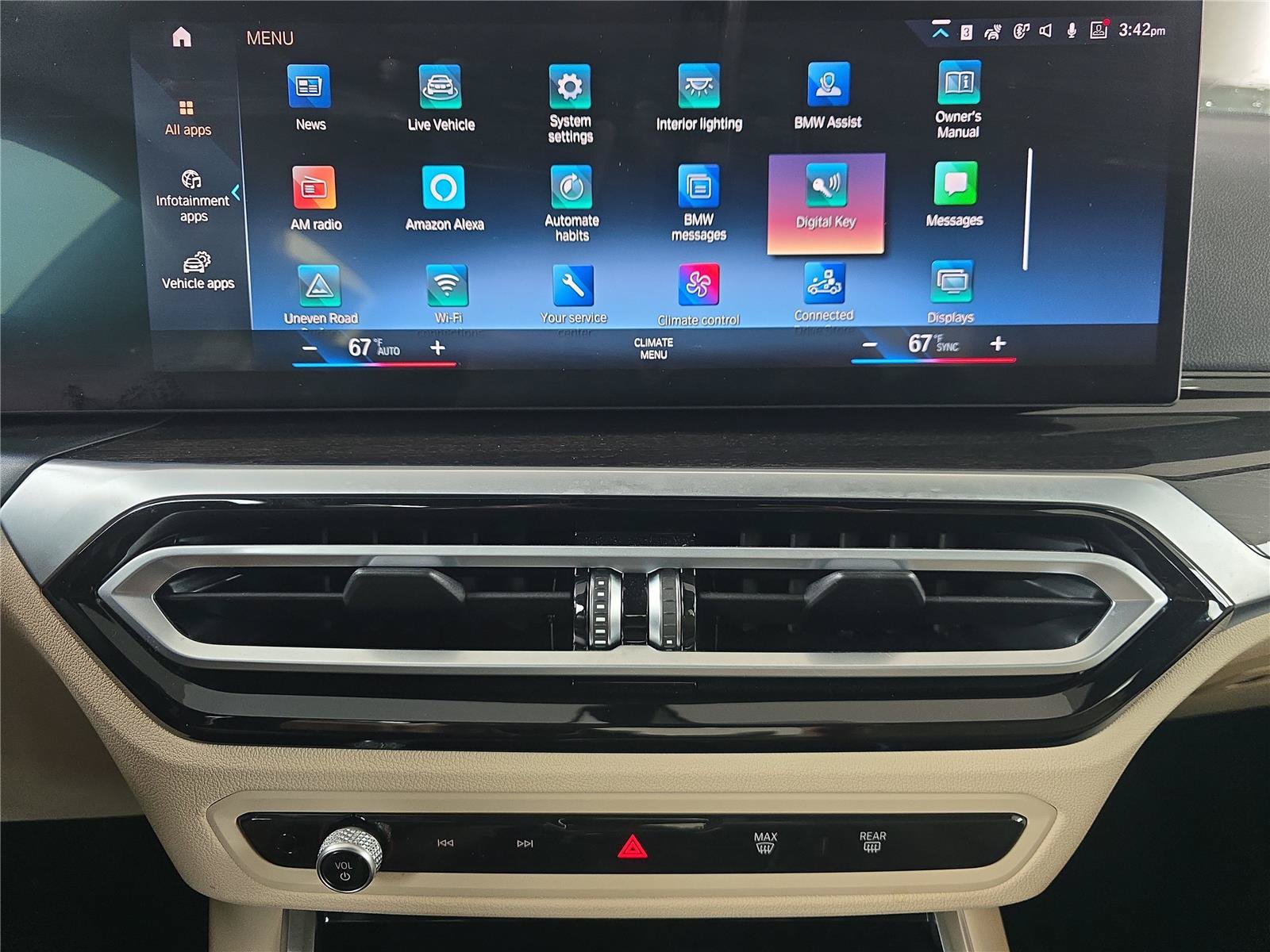 Certified 2024 BMW 330i Sedan w/ Premium Package RWD image 17