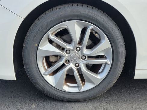 Used 2019 Honda Accord LX image 26