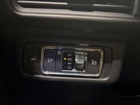 Used 2022 Lincoln Corsair Reserve w/ Equipment Group 201A image 30