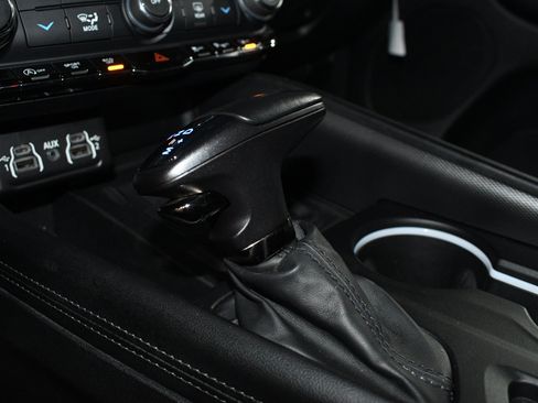 Used 2022 Dodge Durango GT RWD image 39
