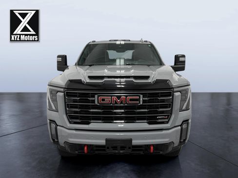 Used 2024 GMC Sierra 2500 AT4 w/ AT4 Premium Plus Package AWD/4WD image 8